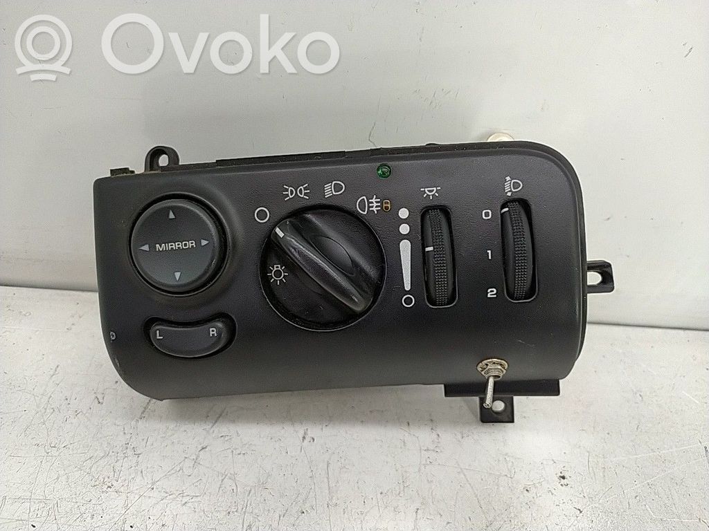 Chrysler Voyager Fog light switch 