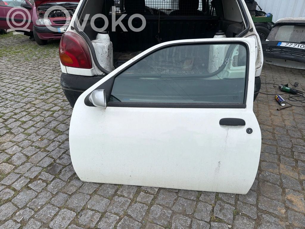 Tür vorne