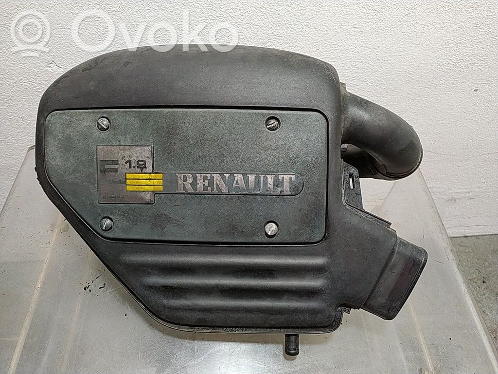 Renault Clio II Air filter box 