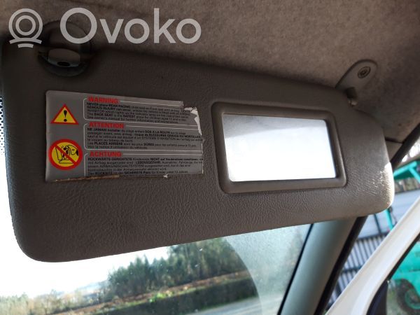 Sun visor