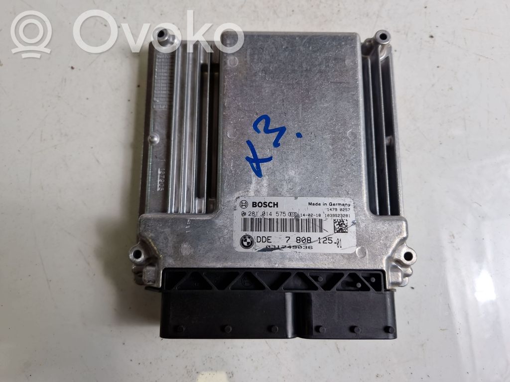 BMW 5 E60 E61 Moottorin ohjainlaite/moduuli 