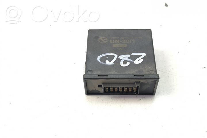 Volkswagen Golf Plus Module de contrôle crochet de remorque 
