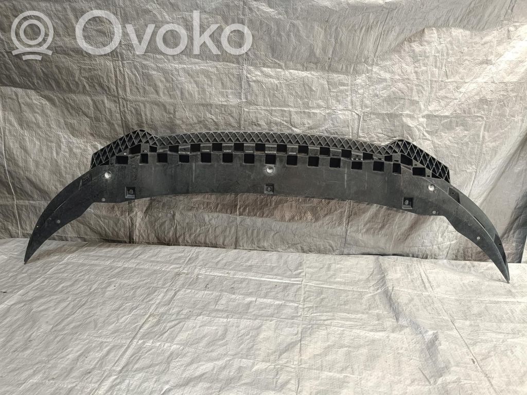 Front bumper   8P0807233A