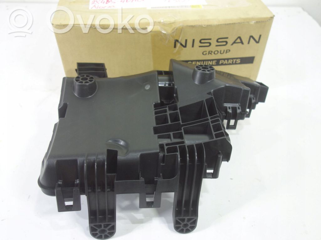 Nissan X-Trail T32 Stūres statnis 