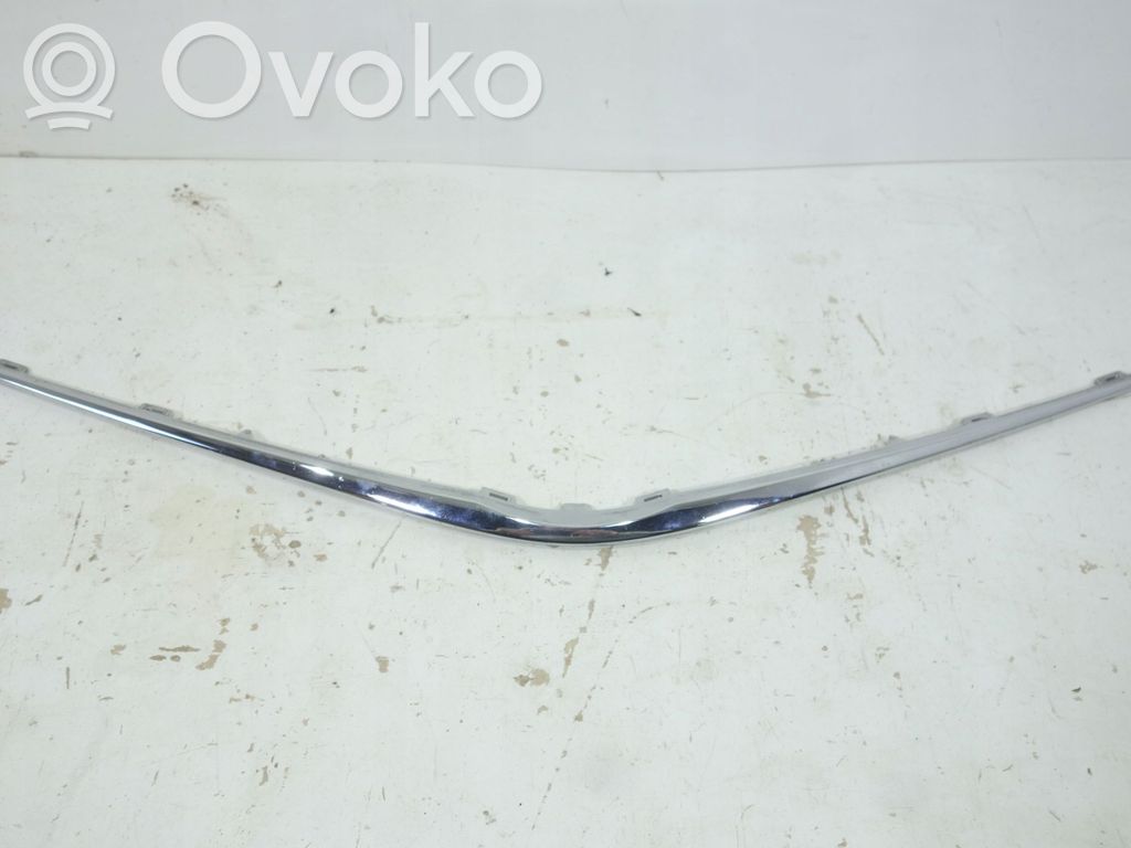 Toyota Yaris Maskownica / Grill / Atrapa górna chłodnicy 
