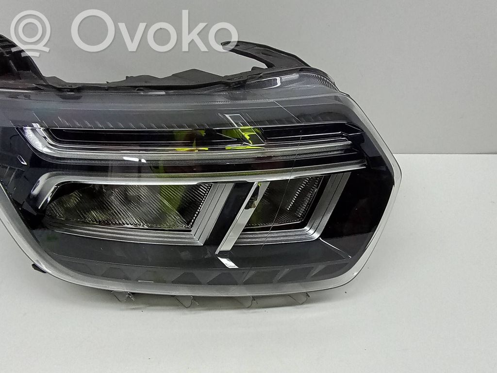 Dacia Duster II Lampa przednia 