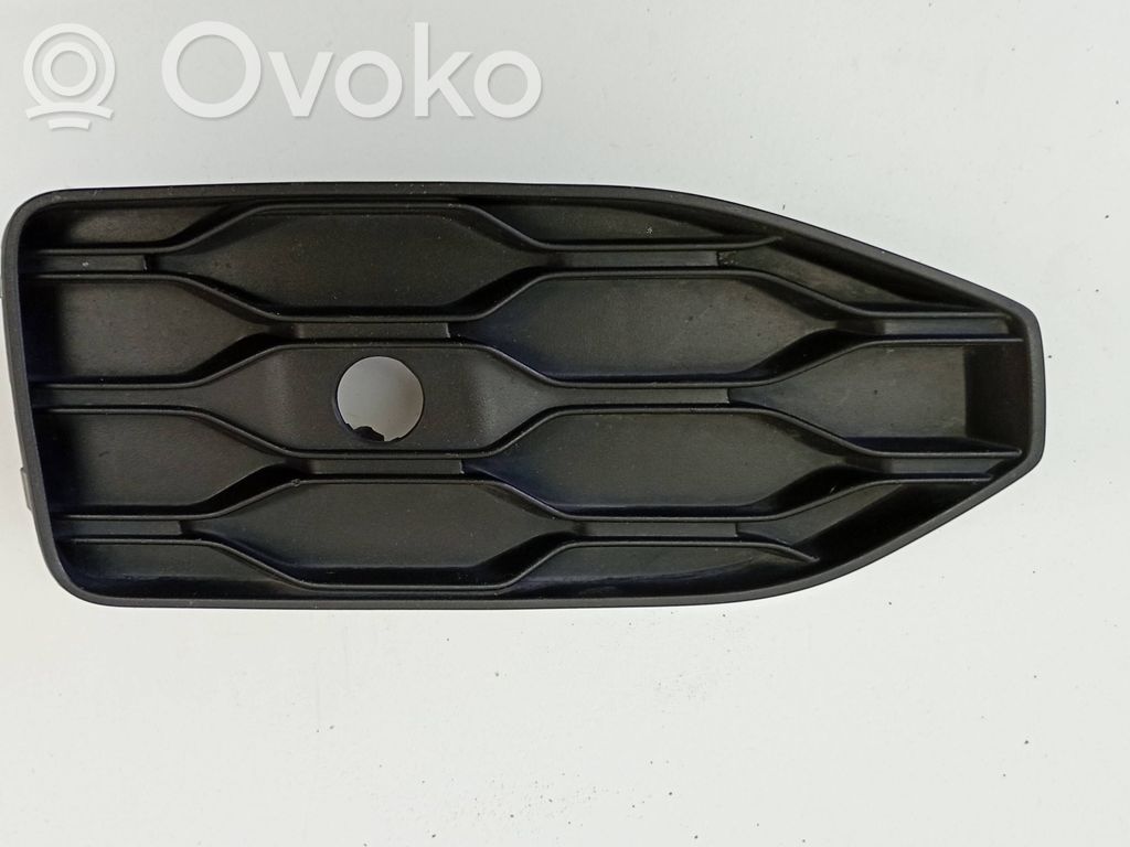 Volkswagen T-Roc Kratka dolna zderzaka przedniego 