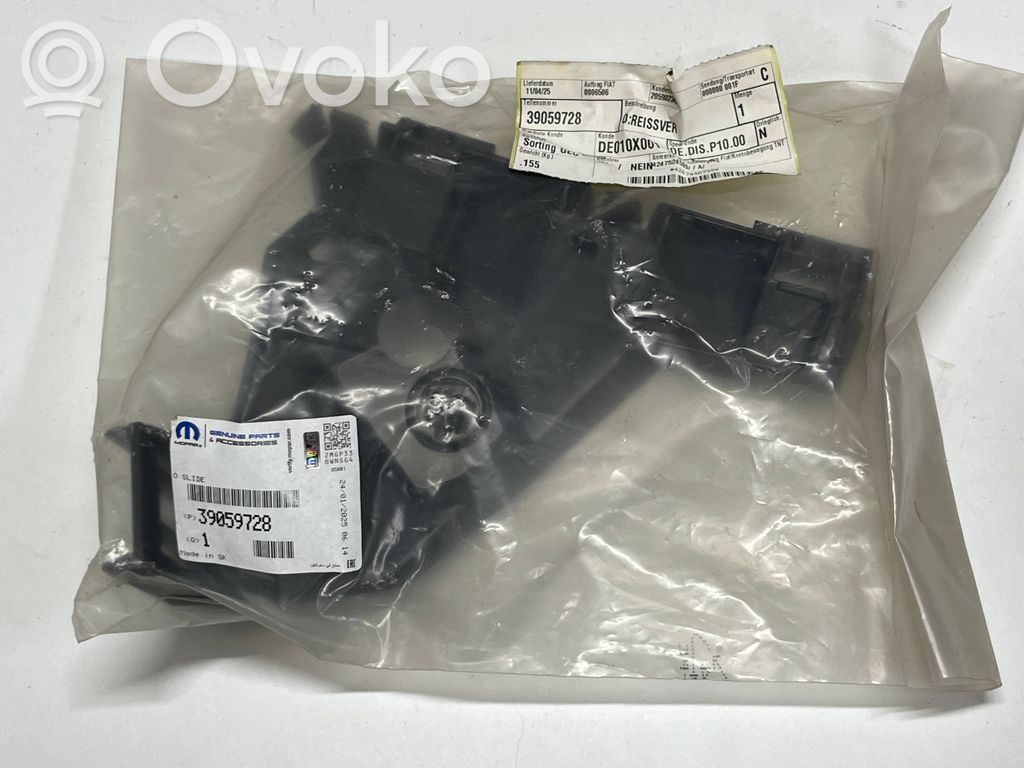 Opel Cascada Front bumper mounting bracket 
