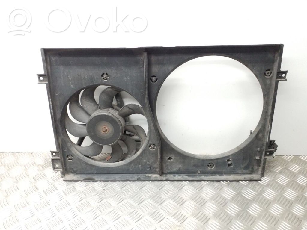 Audi A3 S3 8L Elektrisks radiatoru ventilators 