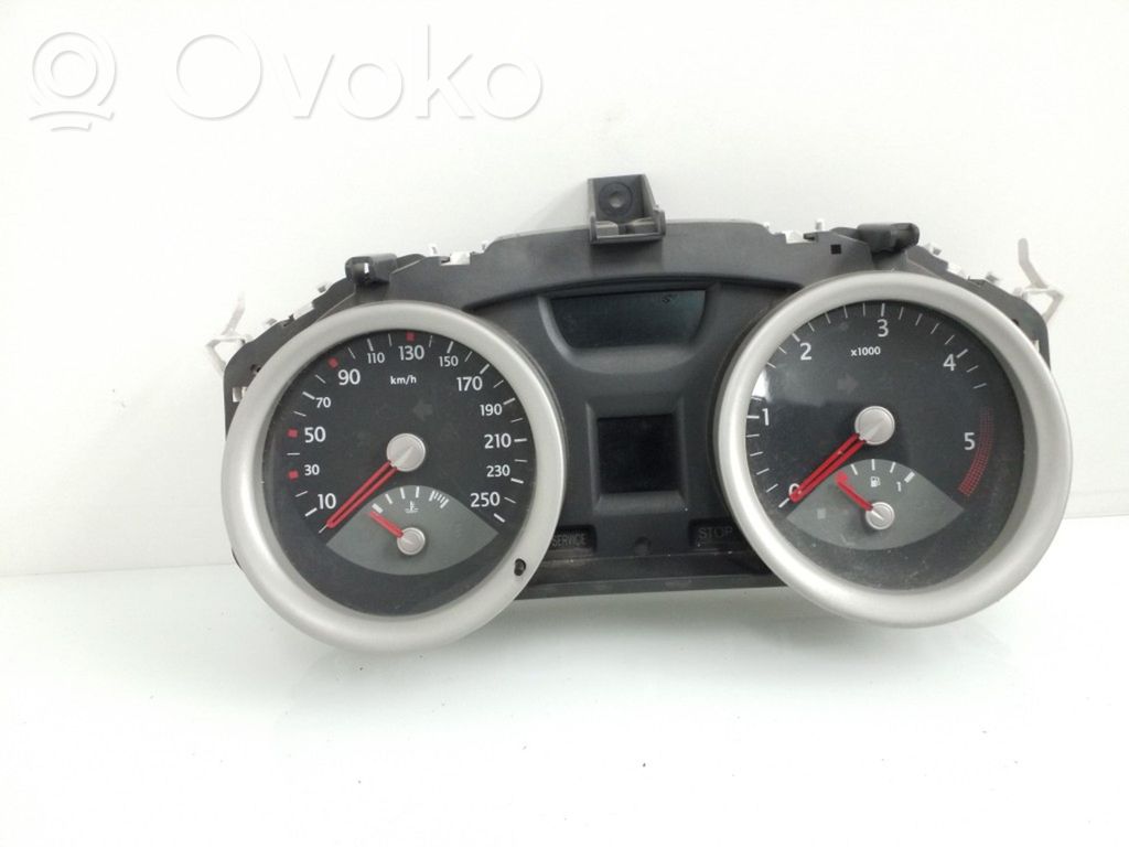 Renault Megane II Speedometer (instrument cluster) 