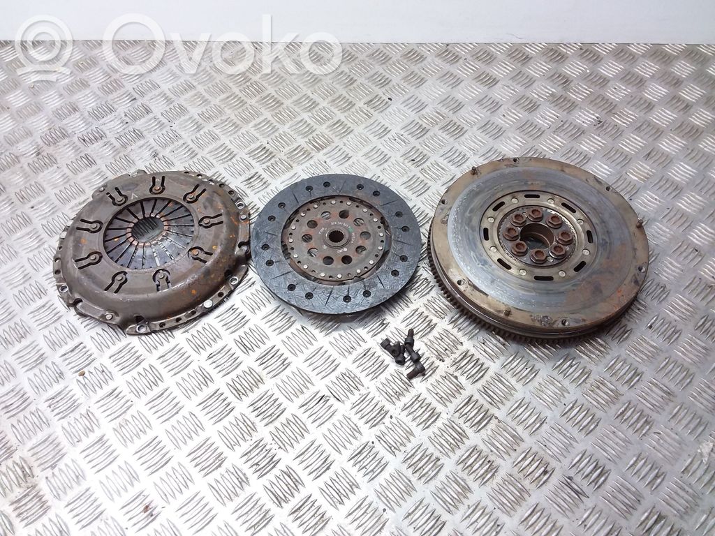 Volvo V70 Sajūga komplekts 