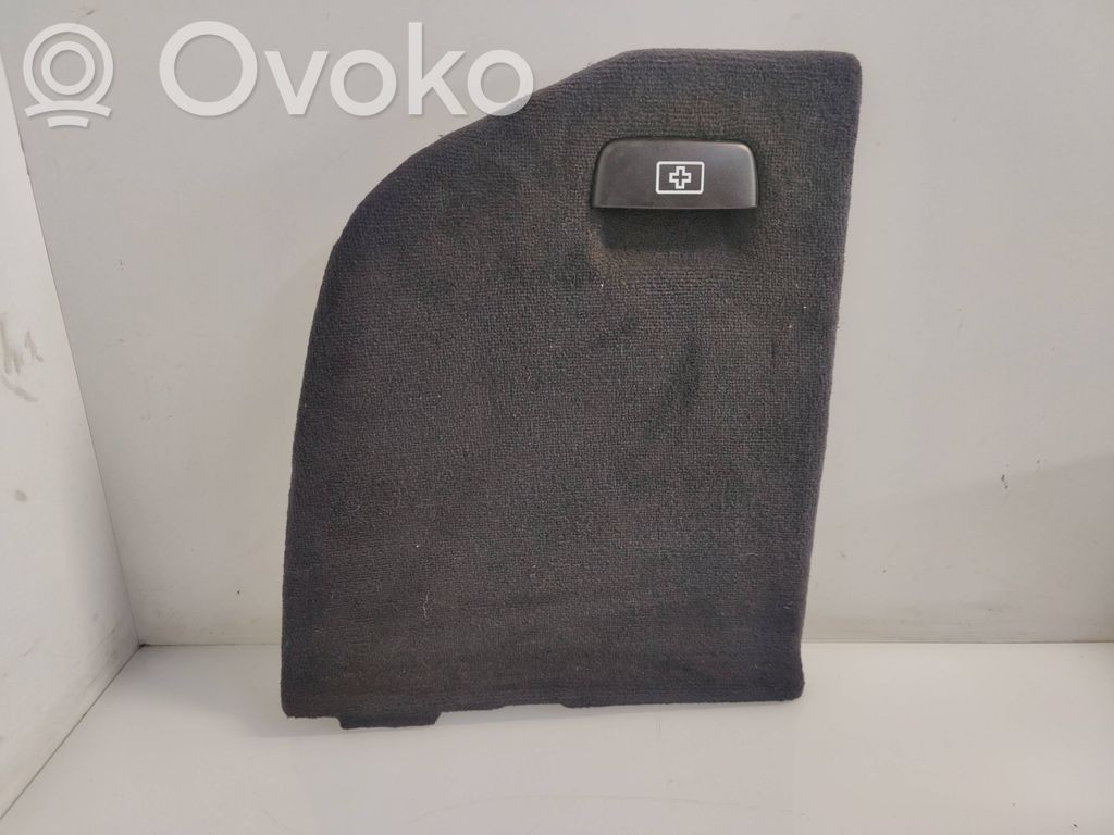 BMW 3 F30 F35 F31 Boczek / Tapicerka / bagażnika 