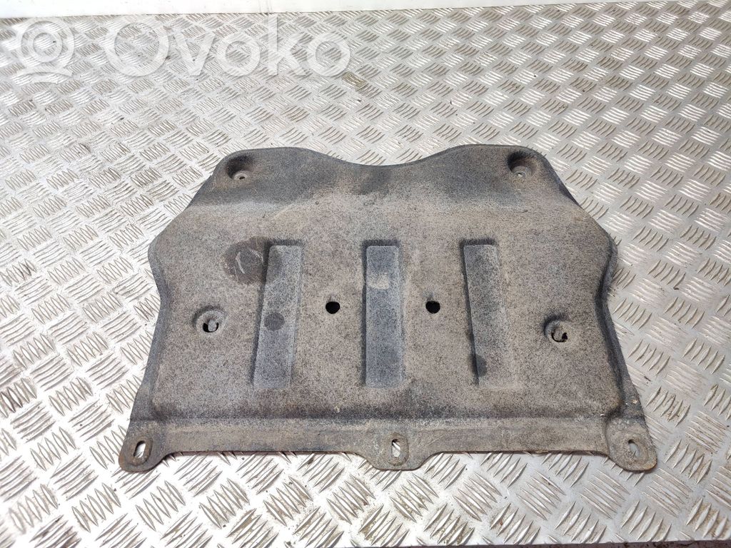 Ford Kuga II Center/middle under tray cover 