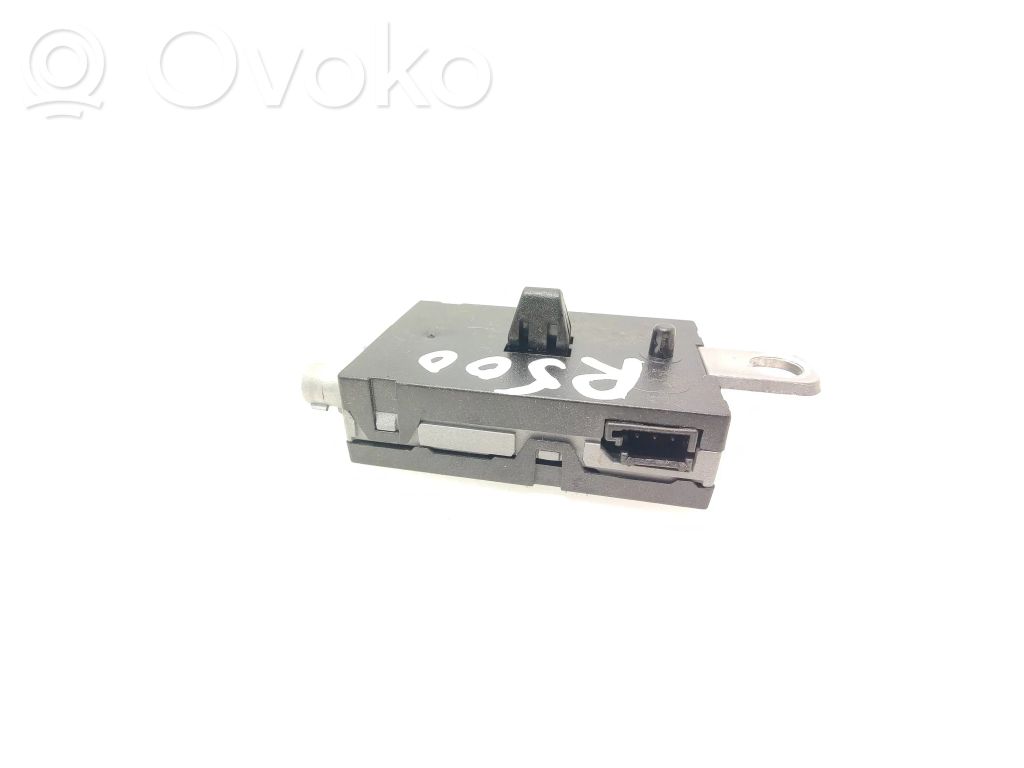 Antenos stiprintuvas   7CP118C847CA,20120313,P30761696