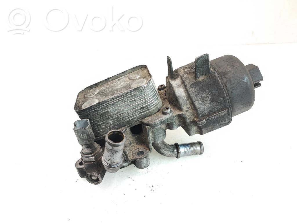 Ford Mondeo MK IV Oil filter mounting bracket 