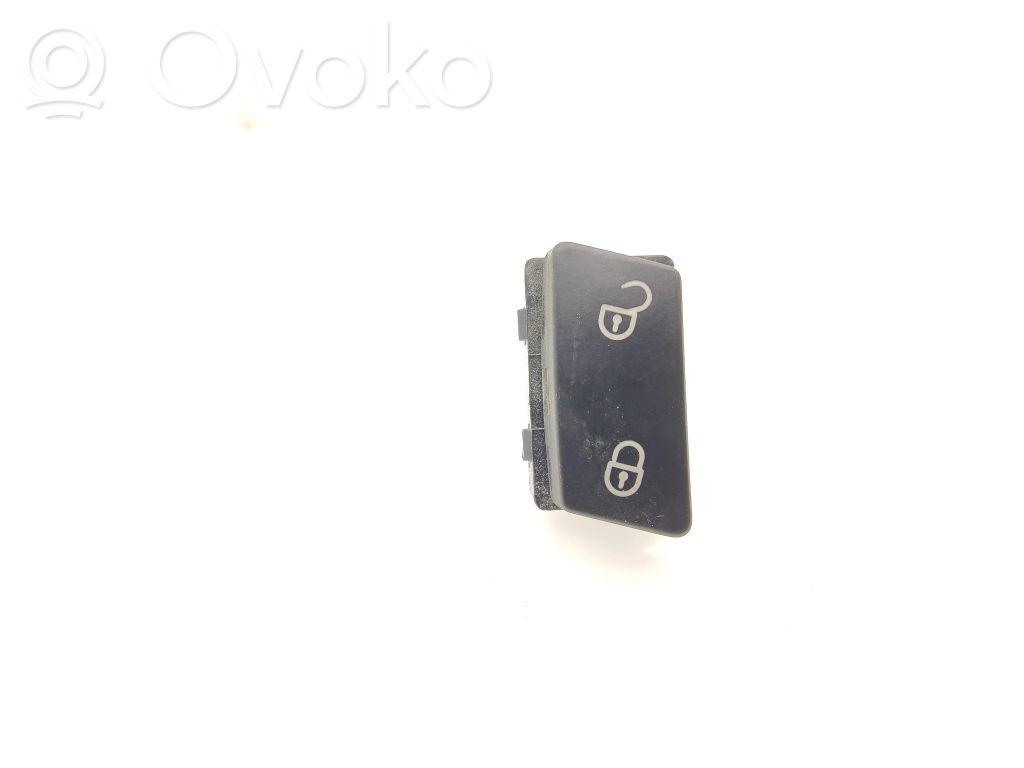 Volkswagen Caddy Central locking switch button 