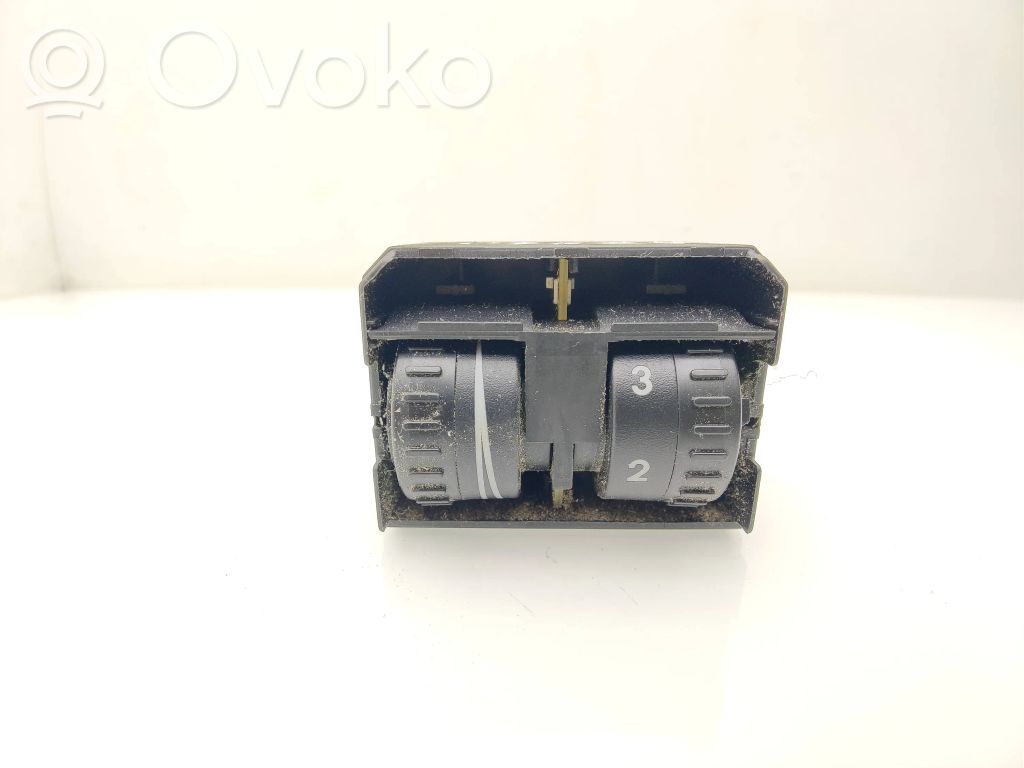 Volkswagen Caddy Headlight level height control switch 