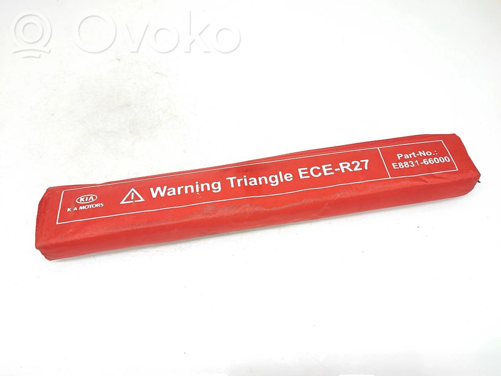 KIA Ceed Emergency warning sign 