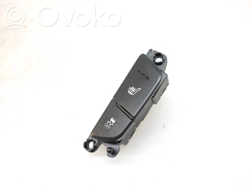 Hyundai i40 Seat heating switch 