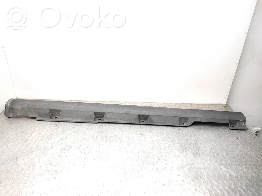 Ford Focus Sill 