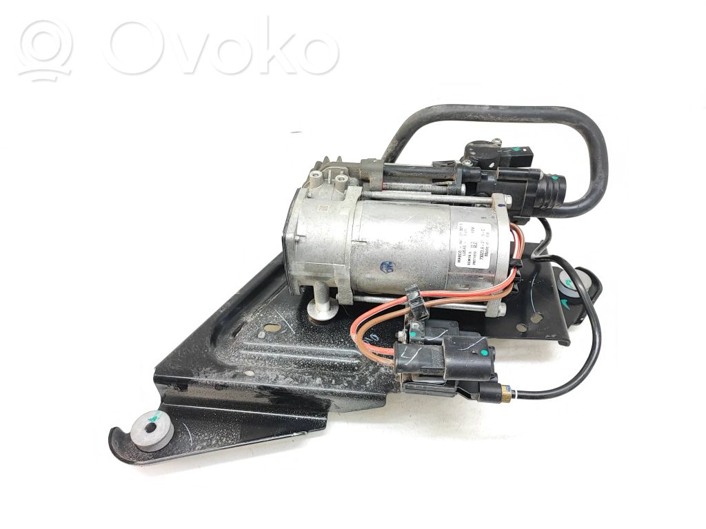 BMW i4 Air suspension compressor/pump 