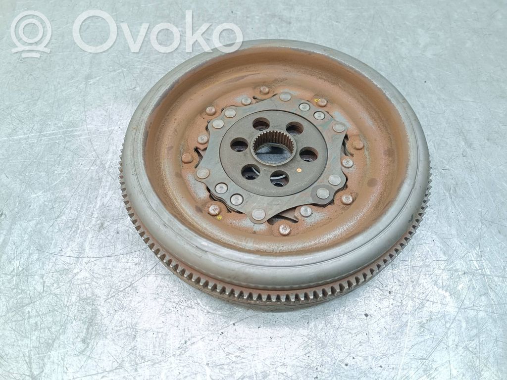 Skoda Octavia Mk2 (1Z) Vauhtipyörä 