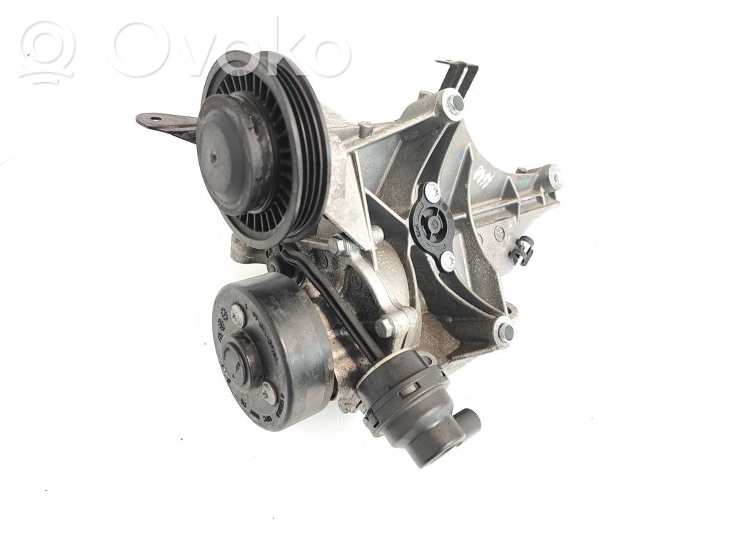 BMW 5 G30 G31 G38 Pompa dell’acqua 