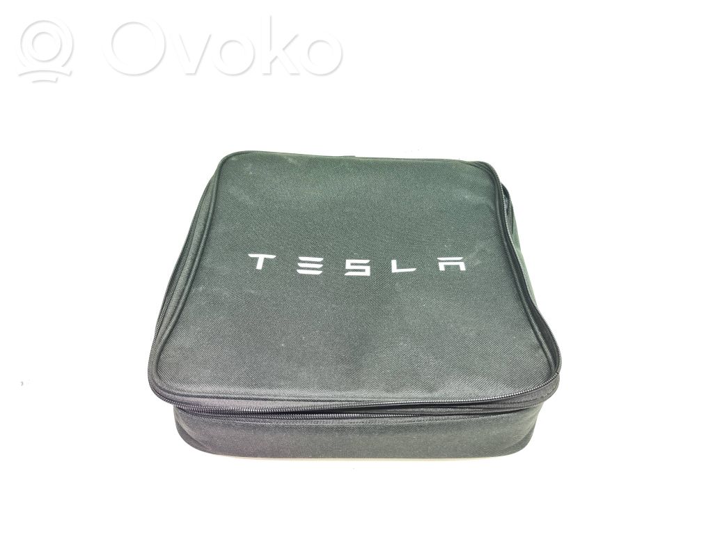 Tesla Model 3 Alte piese de interior 