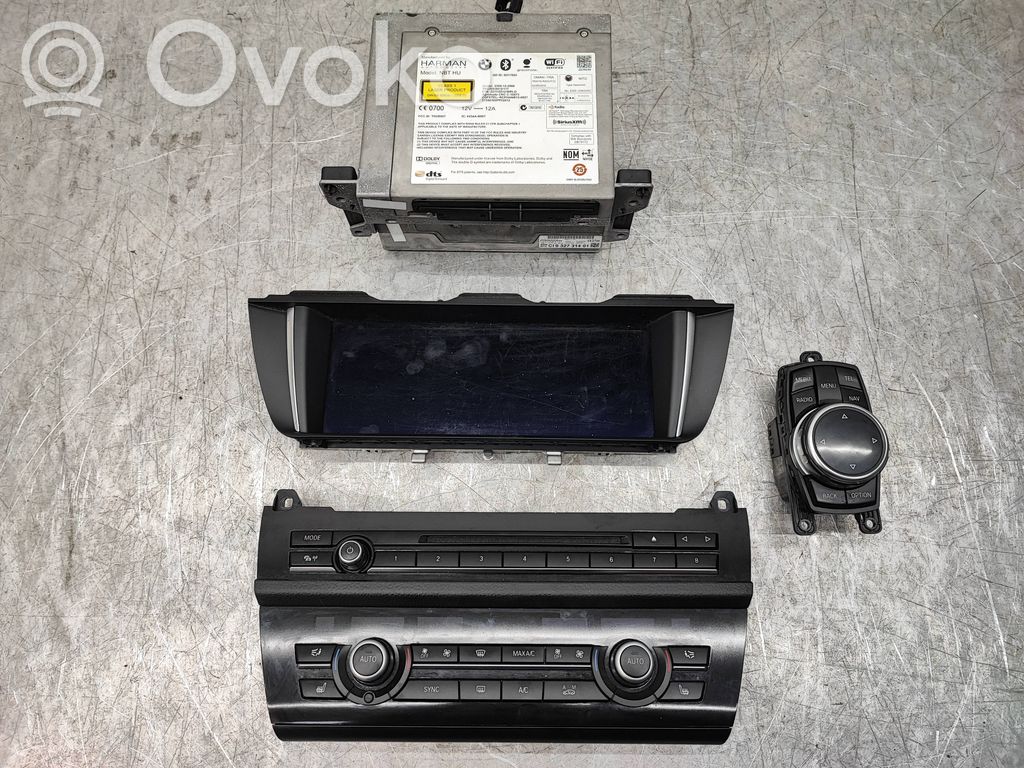 BMW 5 F10 F11 Panel / Radioodtwarzacz CD/DVD/GPS 