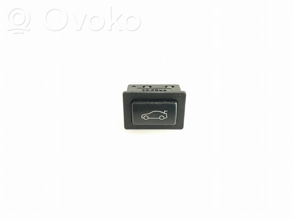 BMW 5 F10 F11 Comutator deschidere hayon