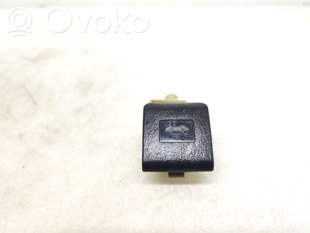 Toyota Prius (XW50) Rączka / Uchwyt otwierania pokrywy przedniej / maski silnika 