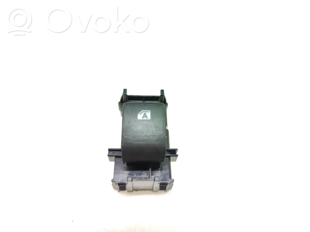 Toyota Prius (XW50) Electric window control switch 
