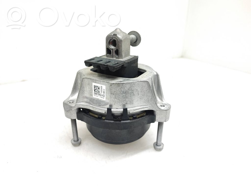 BMW X5 G05 Engine mount bracket 