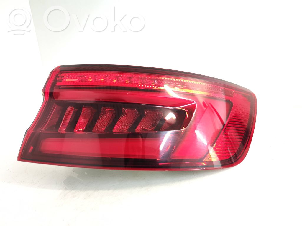 Lampa tylna   8W5945092C,2SD01224602,00016442