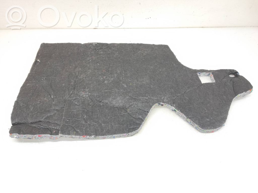 BMW X7 G07 Izolare fonică perete frontal