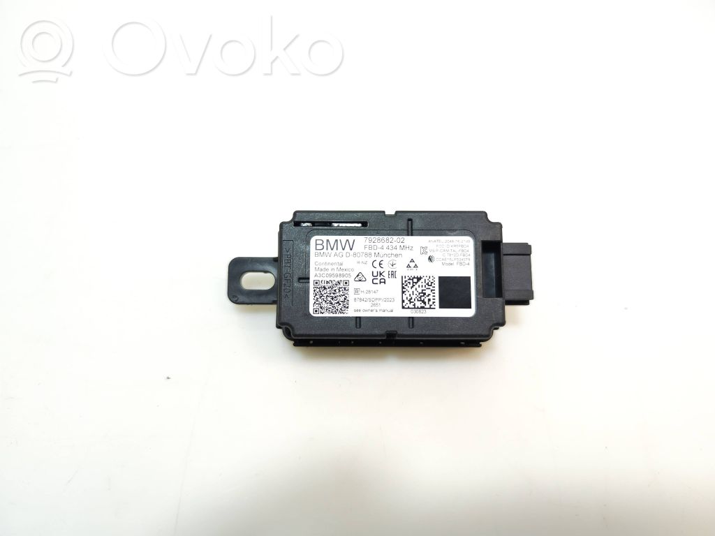 BMW X3 G01 Aerial antenna amplifier 