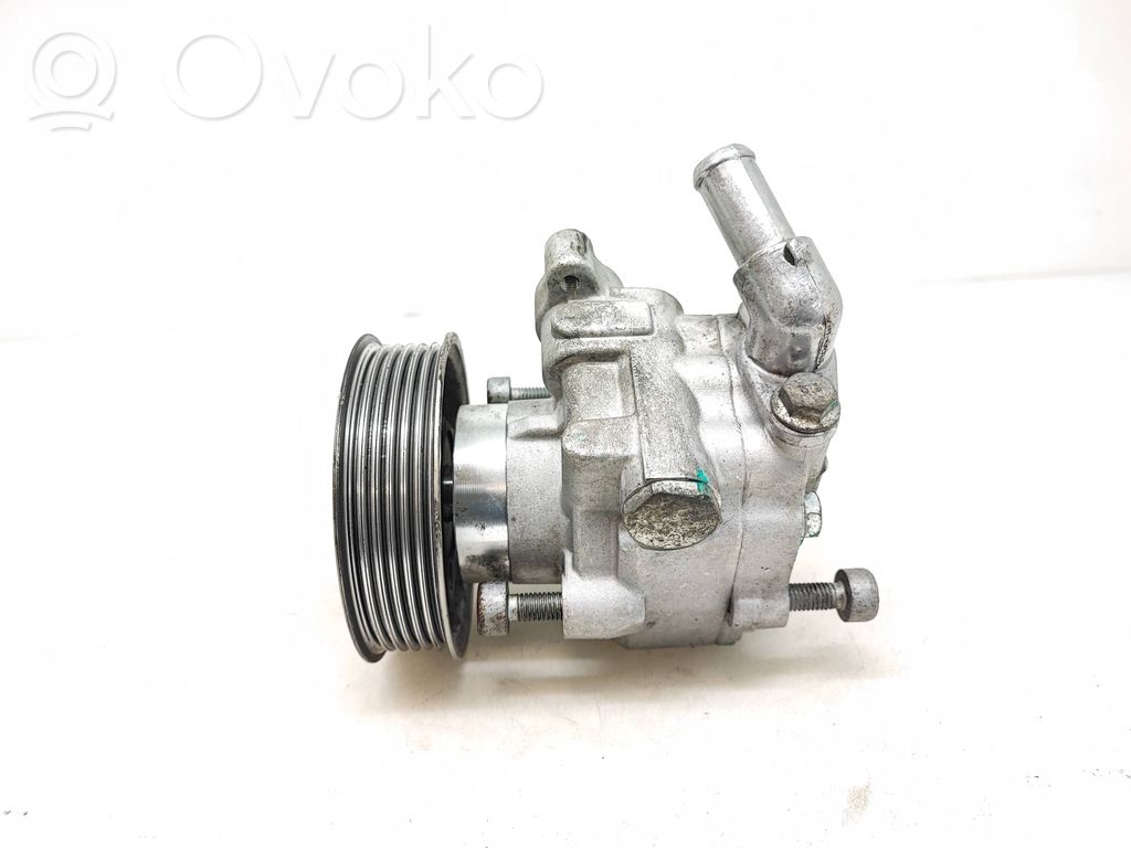 Volkswagen Transporter - Caravelle T5 Power steering pump 