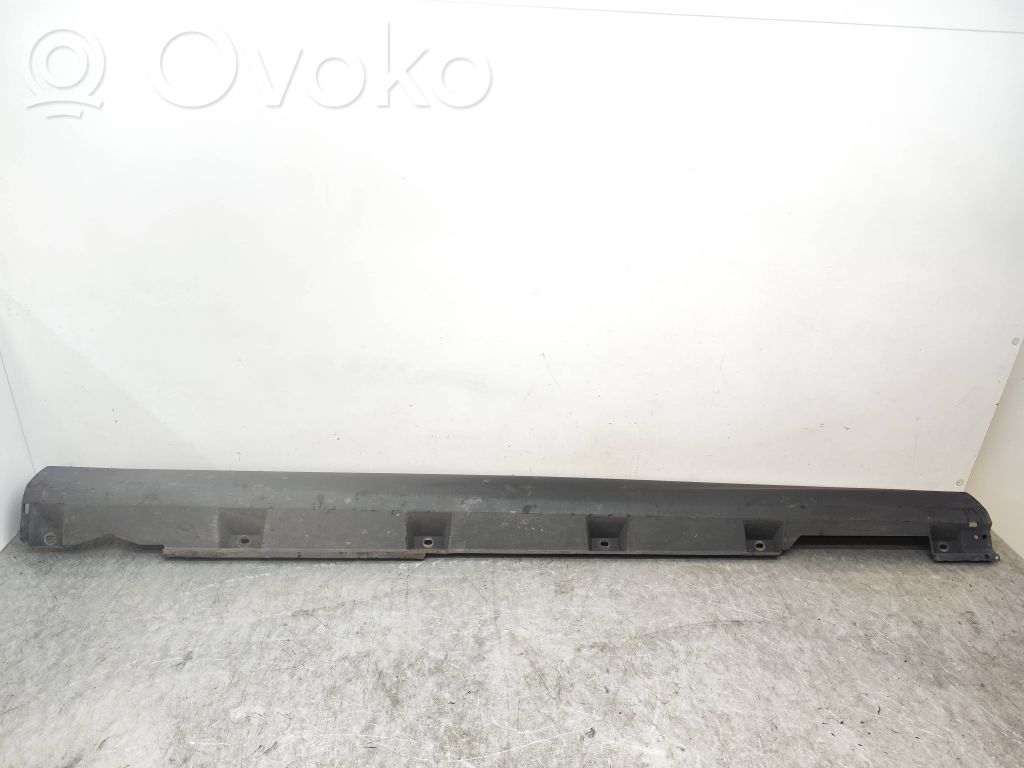 Ford Focus Sill 