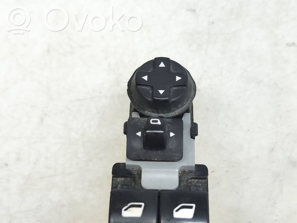 Toyota Proace Elektrisko logu slēdzis 