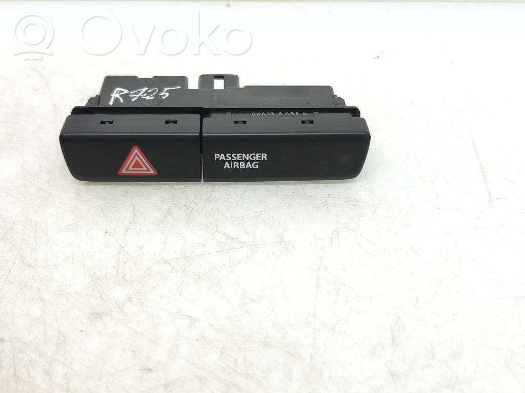 Suzuki Vitara (LY) Hazard light switch 