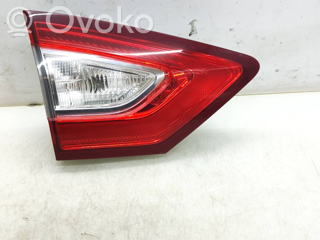 Ford Mondeo MK V Tailgate rear/tail lights 
