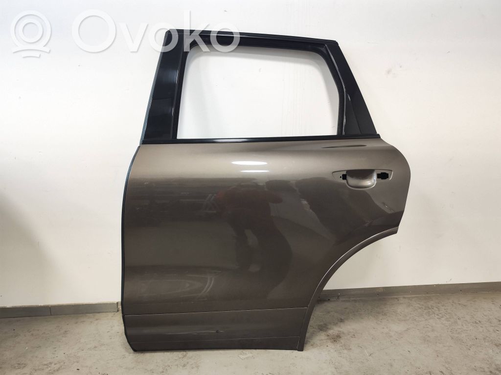 Takaovi   7P0833311