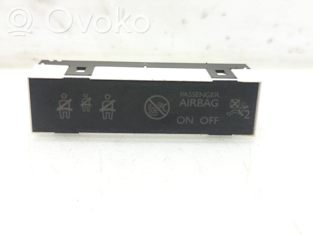 Citroen Jumpy Passenger airbag on/off switch 
