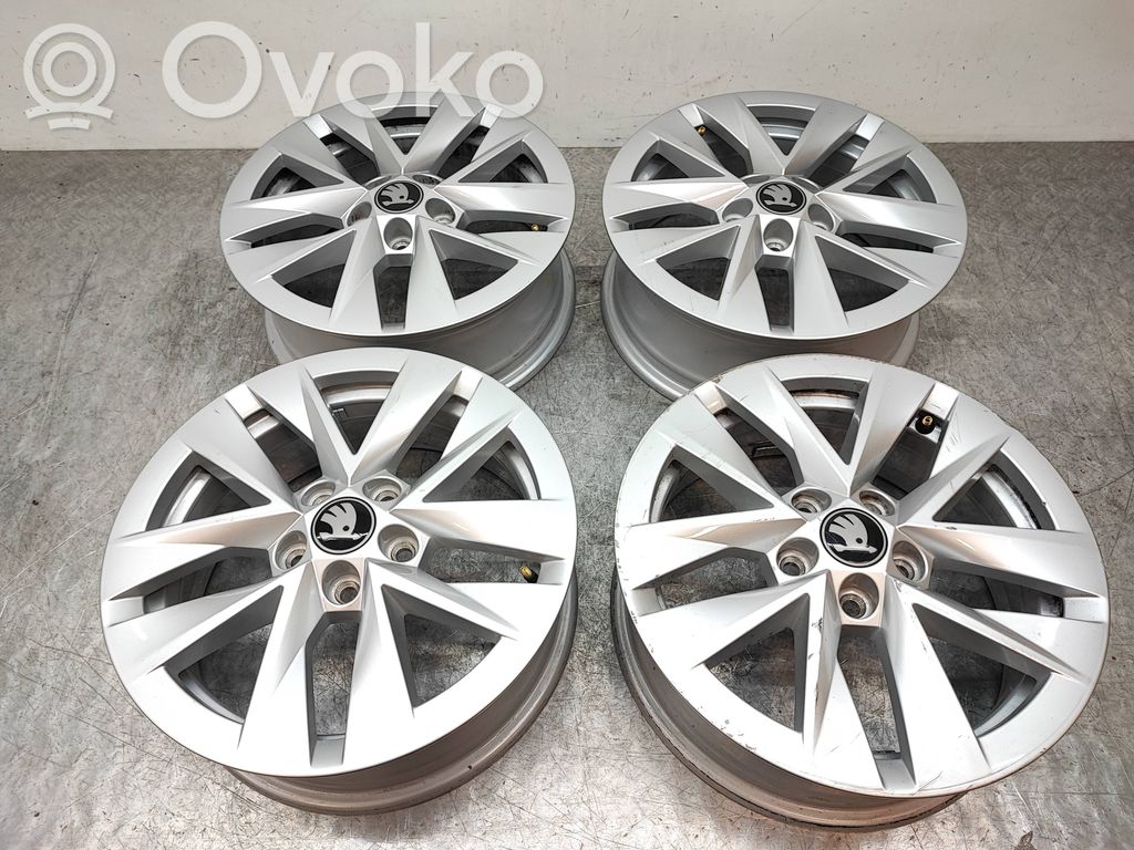 Skoda Fabia Mk4 (6VA) Jantă aliaj R15 
