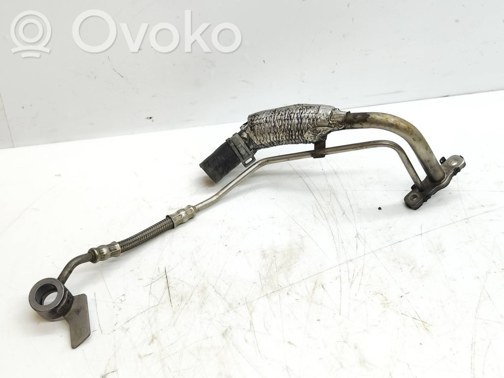 Toyota Proace Turboahtimen öljyletku 