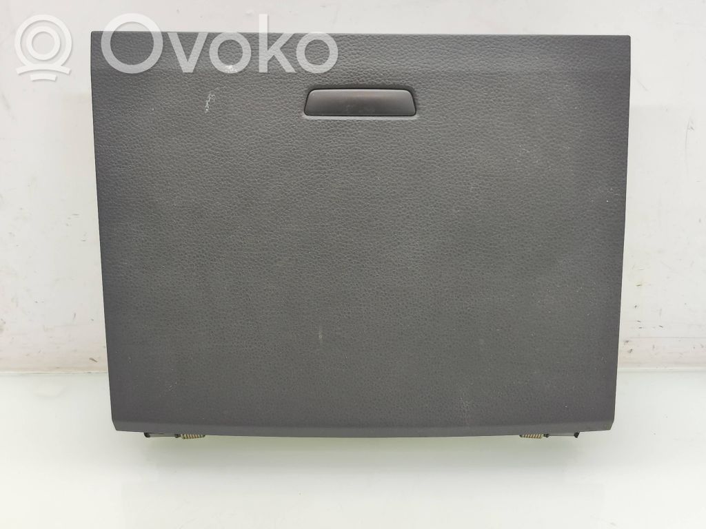 Volkswagen Caddy Boite à gants 