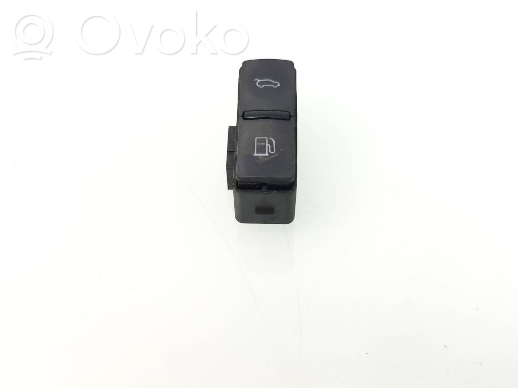 Audi Q7 4L Przycisk otwierania wlewu paliwa 
