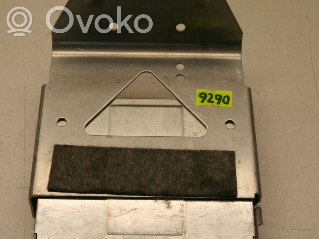 GPS navigation control unit/module   4D0919894
