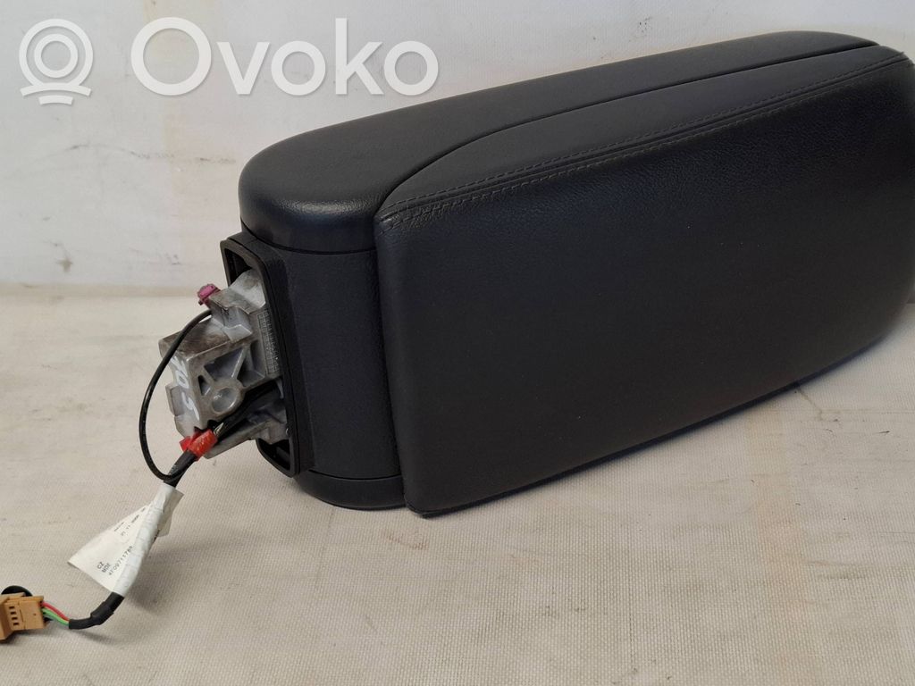 Audi A6 S6 C6 4F Armrest 