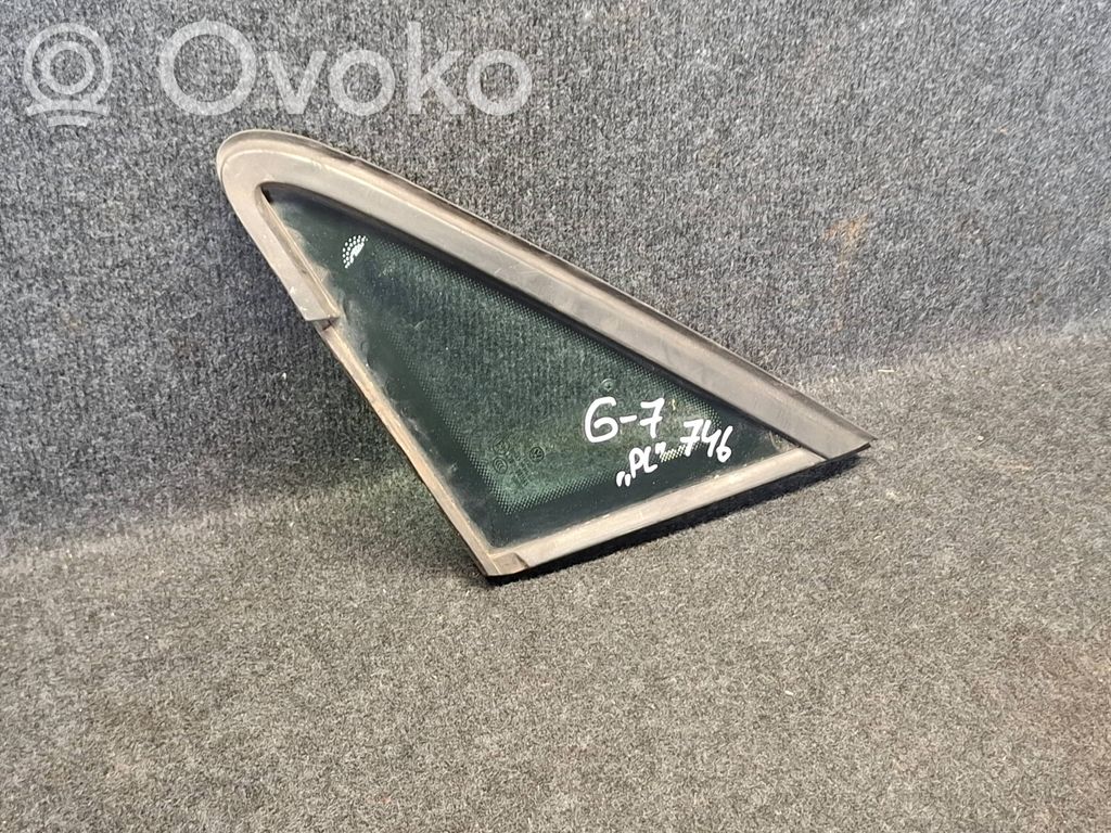 Volkswagen Golf VII Szyba przednia karoseryjna trójkątna 